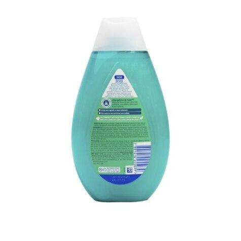 Shampoo Johnson & Johnson Kids Blackinho Poderoso 400ml - Imagem 2