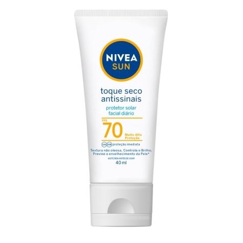 Protetor Solar Facial Nivea Sun Toque Seco Antissinais FPS70 40ml - Imagem 1