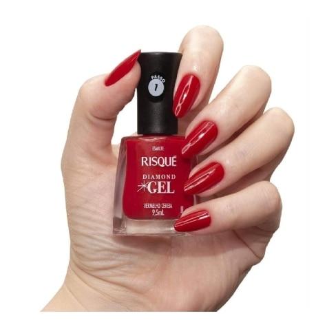 Esmalte Cremoso Risqué Diamond Gel Vermelho Cereja 9,5ml - Imagem 2